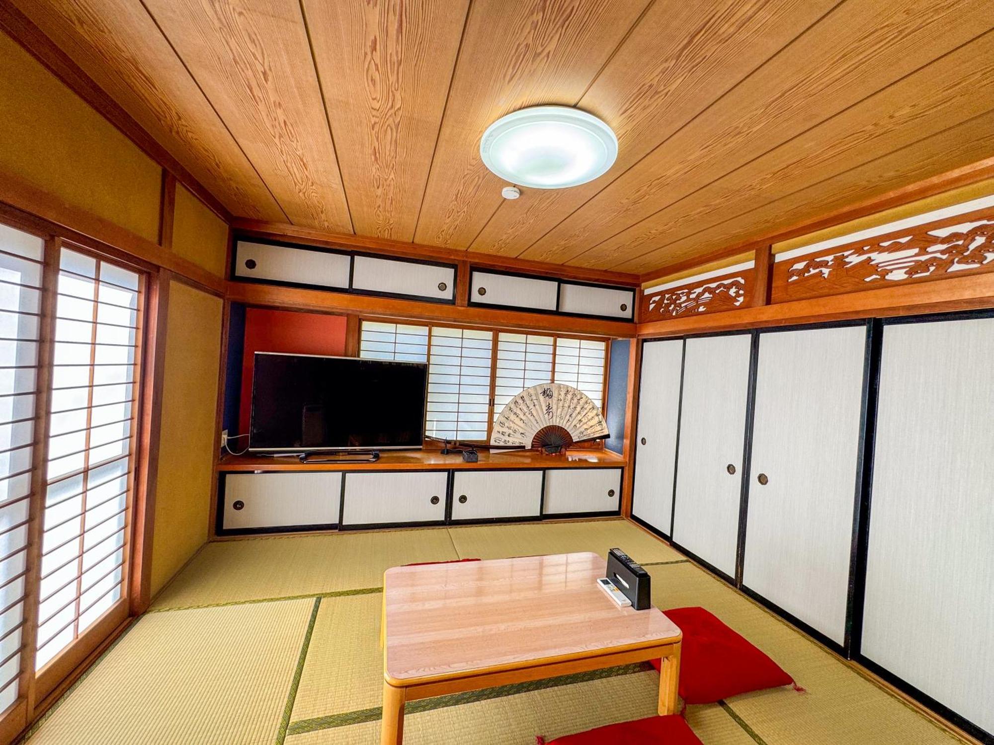 Villa Fuji Ninja House Fujiyoshida Exterior foto